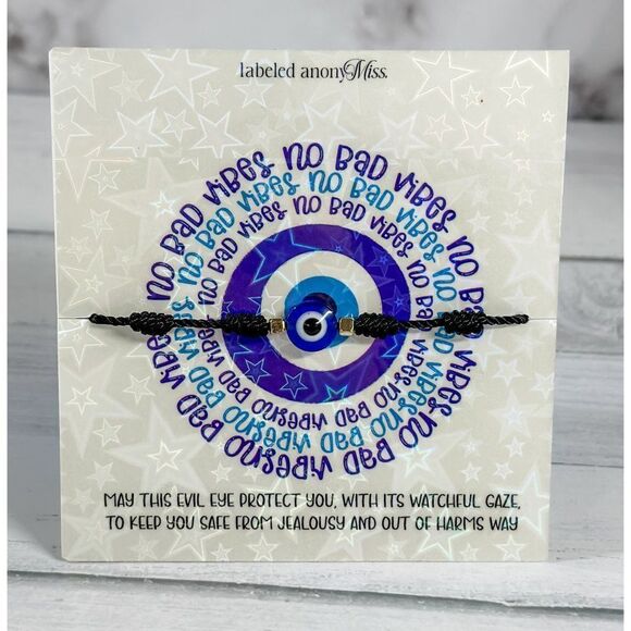 Good Karma Evil Eye Bracelet - Picture 4 of 15